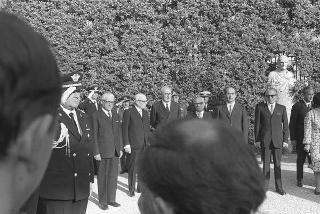 Giardini del Quirinale, ricevimento offerto dal Presidente della Repubblica Giuseppe Saragat al Corpo Diplomatico in occasione della Festa della Repubblica