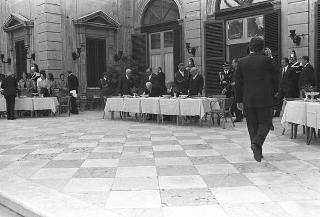 Giardini del Quirinale, ricevimento offerto dal Presidente della Repubblica Giuseppe Saragat al Corpo Diplomatico in occasione della Festa della Repubblica