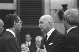 Giardini del Quirinale, ricevimento offerto dal Presidente della Repubblica Giuseppe Saragat al Corpo Diplomatico in occasione della Festa della Repubblica
