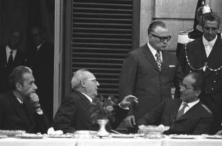 Giardini del Quirinale, ricevimento offerto dal Presidente della Repubblica Giuseppe Saragat al Corpo Diplomatico in occasione della Festa della Repubblica