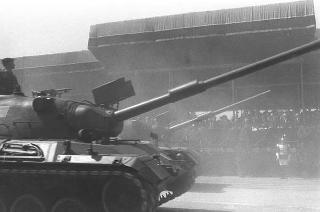 II Presidente della Repubblica Giuseppe Saragat durante la parata militare in occasione della Festa della Repubblica