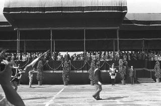 II Presidente della Repubblica Giuseppe Saragat durante la parata militare in occasione della Festa della Repubblica