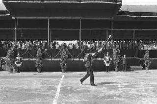 II Presidente della Repubblica Giuseppe Saragat durante la parata militare in occasione della Festa della Repubblica