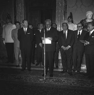 Incontro del Presidente Saragat con Umberto Ortolani, Presidente del Comitato promotore del Congresso mondiale della stampa italiana all'estero