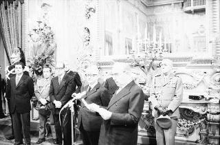 Il Presidente della Repubblica Giovanni Leone incontra Mario Zagari, Ministro di grazie e giustizia e Giacinto Bosco, vice presidente del CSM, con i partecipanti al 3° incontro di studi tra magistrati