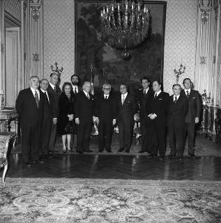 Il Presidente della Repubblica Giovanni Leone incontra Carlo Fornario, presidente dell'Ordine degli avvocati di Roma, con una delegazione forense