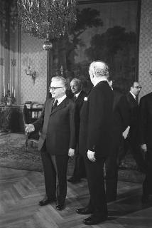 Incontro del Presidente della Repubblica Giovanni Leone con Walter Scheel, Ministro degli affari esteri della Repubblica Federale di Germania