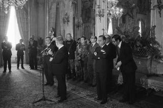 Il Presidente della Repubblica Giovanni Leone incontra Umberto Ortolani, presidente della Federazione mondiale della stampa italiana all'estero, con editori e direttori della stampa italiana all'estero