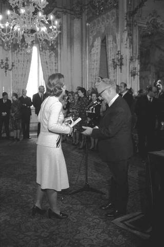 Ricevimento in onore delle signore del Corpo diplomatico, organizzatrici della Mostra "Natale Oggi 1974"