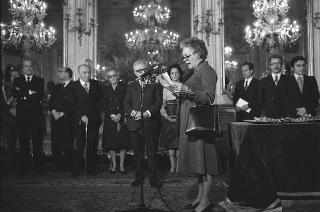 Ricevimento in onore delle signore del Corpo diplomatico, organizzatrici della Mostra "Natale Oggi 1974"
