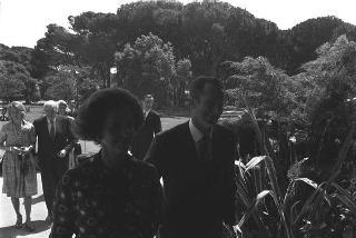 Il Presidente della Repubblica Giovanni Leone e la signora Vittoria Leone ricevono in visita privata a Castelporziano LL. MM. il Re del Belgio Baldovino e la Regina Fabiola