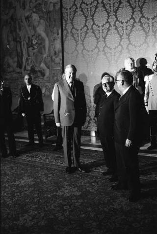 Colloquio e successiva colazione offerta dal Presidente della Repubblica Giovani Leone a James Callaghan, Segretario di Stato di Gran Bretagna per gli Affari Esteri e per il Commonwealth,  in occasione della sua visita ufficiale a Roma