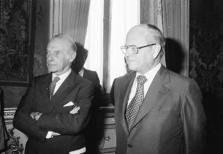 Il Presidente della Repubblica Giovanni Leone incontra Ludovico Biraghi Lossetti, presidente dell'IBM-Italia, con il Consiglio d'amministrazione e l'Ufficio di Presidenza internazionale della Società