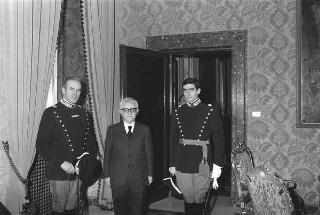 Il Tenente colonnello Ferdinando Corsani con il Presidente della Repubblica Giovanni Leone