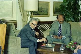 Visita di Stato del Presidente della Repubblica Araba d'Egitto e della Signora El Sadat (5 - 8 aprile 1976)