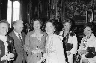 Il Presidente della Repubblica Giovanni Leone riceve in udienza una rappresentanza del Rotary Club di Caserta