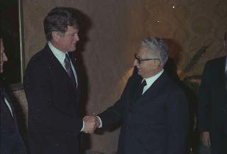 Colloquio e successiva colazione privata offerta dal Presidente della Repubblica Giovanni Leone  al Senatore Edward Kennedy
