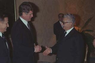 Colloquio e successiva colazione privata offerta dal Presidente della Repubblica Giovanni Leone  al Senatore Edward Kennedy