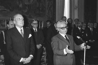 Intervento del Presidente della Repubblica Giovanni Leone alla cerimonia di congedo del Vice Segretario Generale Enrico D'Arienzo