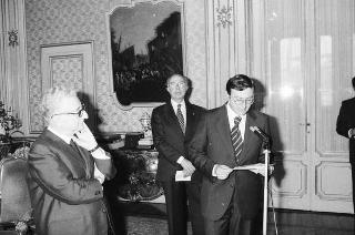 Il Presidente della Repubblica Giovanni Leone incontra il prof. Renato Dulbecco, Premio Nobel per la medicina