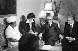 Incontro e successiva colazione offerta dal Il Presidente della Repubblica Giovanni Leone in onore del Presidente della Repubblica di Liberia e della Signora Tolbert