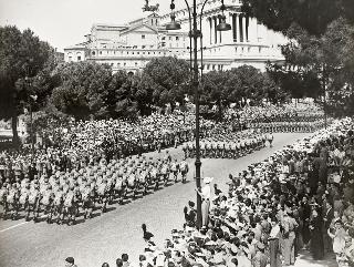 Rivista militare in occasione della Festa della Repubblica