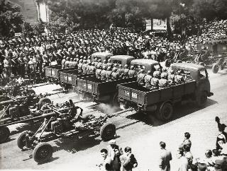 Rivista militare in occasione della Festa della Repubblica