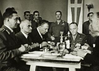 Visita del Presidente della Repubblica Luigi Einaudi alla caserma del 17° Reggimento Fanteria (Roma)