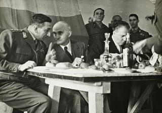 Visita del Presidente della Repubblica Luigi Einaudi alla caserma del 17° Reggimento Fanteria (Roma)