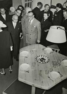 Visita del Presidente della Repubblica Luigi Einaudi e della moglie Ida alla Triennale di Milano