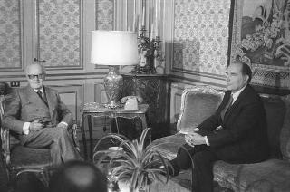 Incontro del Presidente della Repubblica Sandro Pertini con François Mitterand, Segretario del Partito Socialista Francese.