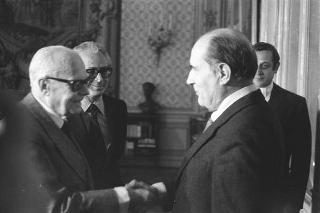 Incontro del Presidente della Repubblica Sandro Pertini con François Mitterand, Segretario del Partito Socialista Francese.