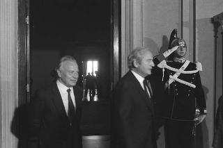 Il Presidente della Repubblica Sandro Pertini riceve i rappresentanti dei partiti per le consultazioni per la formazione del nuovo Governo