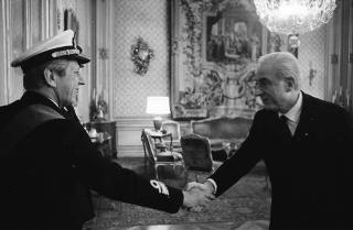 Il Presidente della Repubblica Francesco Cossiga riceve  il contrammiraglio Ludovico Marini per la visita di congedo