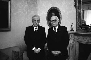 Il Presidente della Repubblica Francesco Cossiga con Guglielmo Roehssen, già vice presidente della Corte Costituzionale