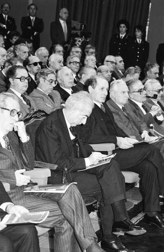 Intervento del Presidente della Repubblica Francesco Cossiga all'inaugurazione dell'anno accademico 1985-86 dell'Istituto superiore di polizia della Caserma Guido Reni a Roma (Flaminio)