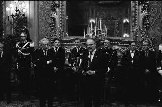 Udienza con il Presidente della Repubblica Francesco Cossiga dell'on. Lelio Lagorio, Ministro del turismo e dello spettacolo, con i direttori e i più giovani diplomati di Conservatori italiani, in occasione della conclusione dell'Anno europeo della musica