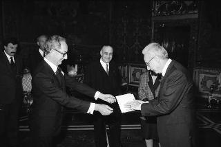 Cong Tam Huynh, nuovo ambasciatore della Repubblica Socialista del Vietnam; Luis Manuel Penalver, nuovo ambasciatore della Repubblica del Venezuela; Francis Anthony Small, nuovo ambasciatore di Nuova Zelanda: presentazione lettere credenziali