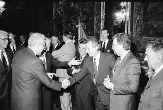 Incontro del Presidente della Repubblica Francesco Cossiga con una delegazione rappresentanza del Business Italy Group