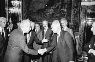 Incontro del Presidente della Repubblica Francesco Cossiga con una delegazione rappresentanza del Business Italy Group