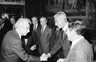 Incontro del Presidente della Repubblica Francesco Cossiga con una delegazione rappresentanza del Business Italy Group
