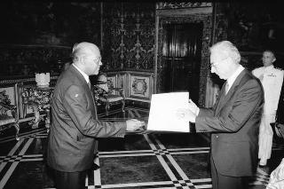 Arturo Guillermo Lopez Luna, nuovo ambasciatore della Repubblica di Honduras; Gyorgy Misur, nuovo ambasciatore della Repubblica Popolare Ungherese; McDonald Phillip Benjamin, nuovo ambasciatore di Dominica: presentazione lettere credenziali