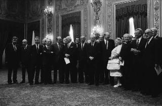 Il Presidente della Repubblica Francesco Cossiga presiede al Giuramento del Presidente del Consiglio Bettino Craxi e del nuovo Governo