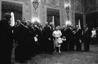 Il Presidente della Repubblica Francesco Cossiga presiede al Giuramento del Presidente del Consiglio Bettino Craxi e del nuovo Governo