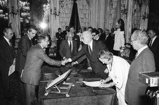 Il Presidente della Repubblica Francesco Cossiga durante la cerimonia del giuramento del nuovo Giudice della Corte costituzionale, Prof. Antonio Baldassarre
