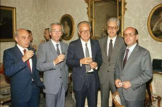 Colazione offerta dal Presidente della Repubblica Francesco Cossiga per il congedo del Consigliere giuridico Giuseppe Carbone
