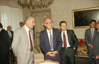 Colazione offerta dal Presidente della Repubblica Francesco Cossiga per il congedo del Consigliere giuridico Giuseppe Carbone