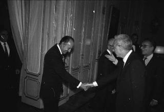 Il Presidente della Repubblica Francesco Cossiga riceve Ernesto Ugolini, presidente della Servizi Interbancari s.p.a. con i componenti del Consiglio d'Amministrazione