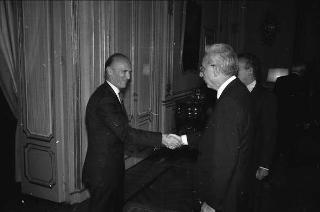 Il Presidente della Repubblica Francesco Cossiga riceve Ernesto Ugolini, presidente della Servizi Interbancari s.p.a. con i componenti del Consiglio d'Amministrazione