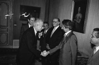 Incontro del Presidente della Repubblica Francesco Cossiga con Maurizio Cumo, presidente dell'Associazione nazionale di ingegneria nucleare e con il comitato di presidenza